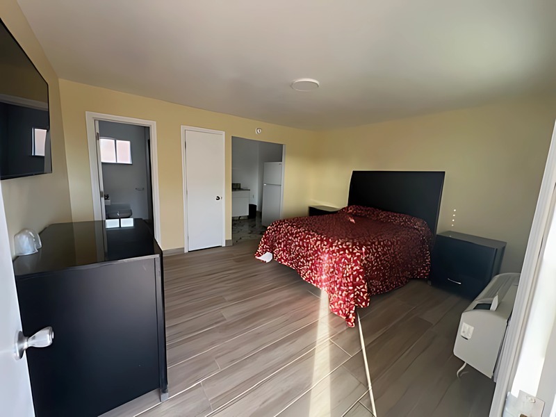 Room 1